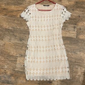 White/cream dress thigh length dress. Size medium sf pf home